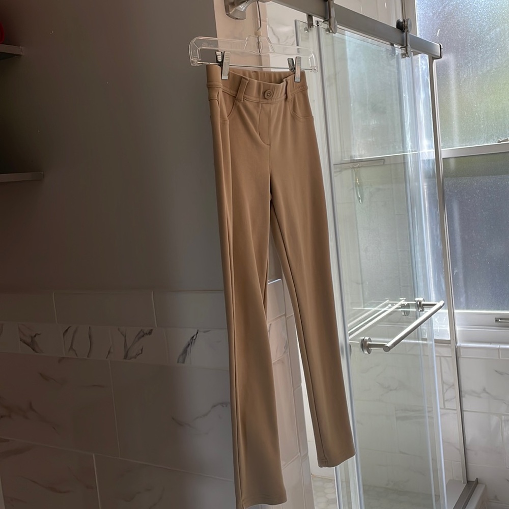 Jegging uniform pants